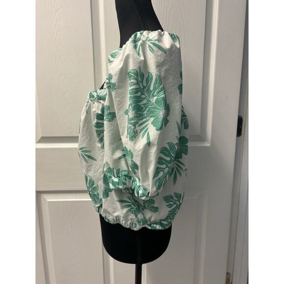 American Eagle Green And White Peasant Top XL - Picture 3 of 6
